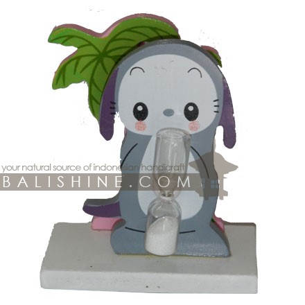 Balishine: Your natural source of indonesian handicraft presents in its Various collection the Photo Holder:415PUA76718:This photo holder is produced in Bali and made from MDF wood.  Full color