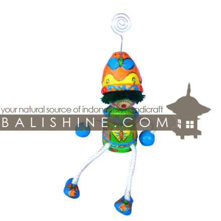 Balishine: Your natural source of indonesian handicraft presents in its Various collection the Photos Holder:415BAL71026:This photos holder is a handicraft of Bali made from albesia wood.  Full color