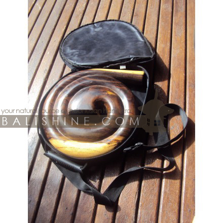 Balishine: Your natural source of indonesian handicraft presents in its Various collection the Didjeridoo:412GOP606454:This spiraledoo is a handicraft of Bali made from sono wood.  