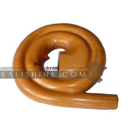 Balishine: Your natural source of indonesian handicraft presents in its Various collection the Didjeridoo:412TJA606453:This spiraledoo is a handicraft of Bali made from mahogany wood.  