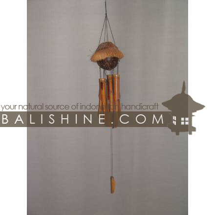 Balishine: Your natural source of indonesian handicraft presents in its Various collection the Windchimes:412ALA604989:This windchimes is a handicraft of Bali made from bambou and coconut  Same as picture